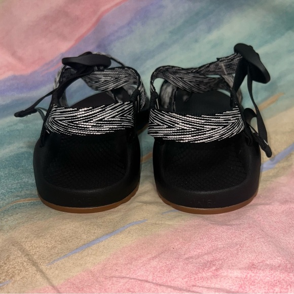 Chaco Z/2 Adjustable Strap Classic Sandals women’s size 6 - Picture 5 of 7